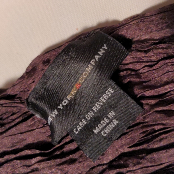 New York & Company 100% Silk 72" Mocha Mousse Crinkle Scandi Scarf 🔥HP 11-19-24 - Picture 2 of 8